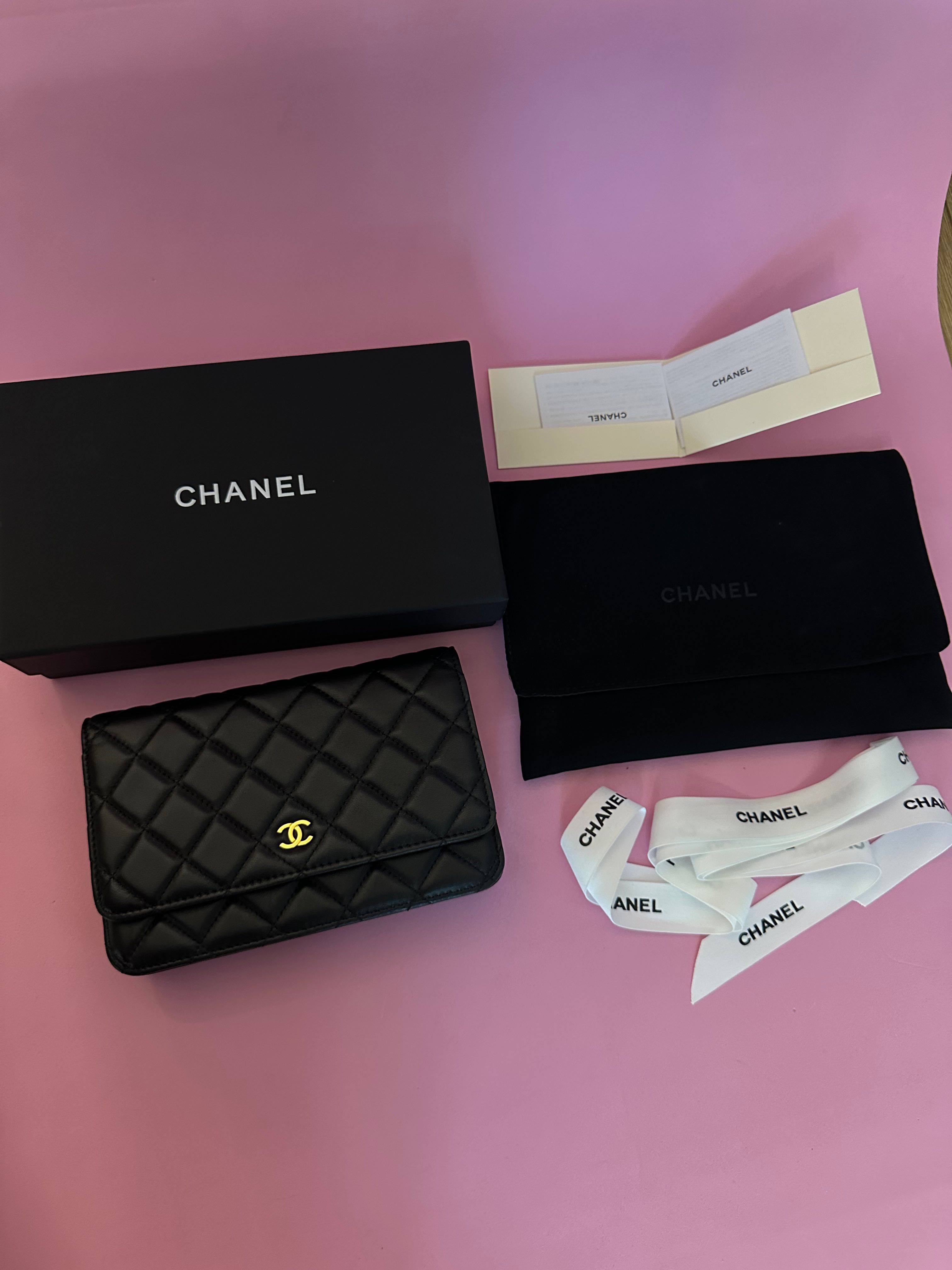 Дамска Чанта Chanel classic wallet on chain