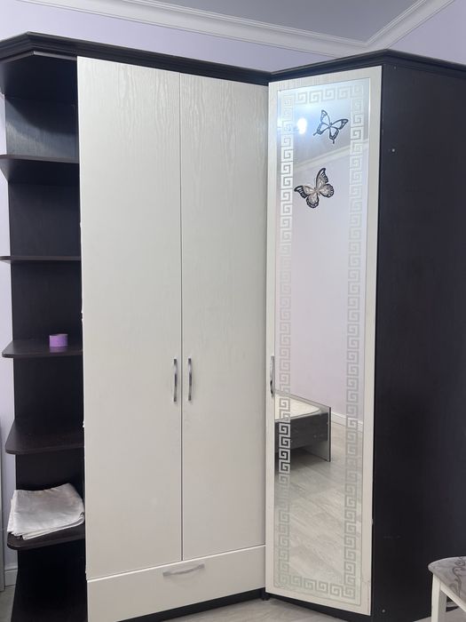 Продам спальный гарнитур