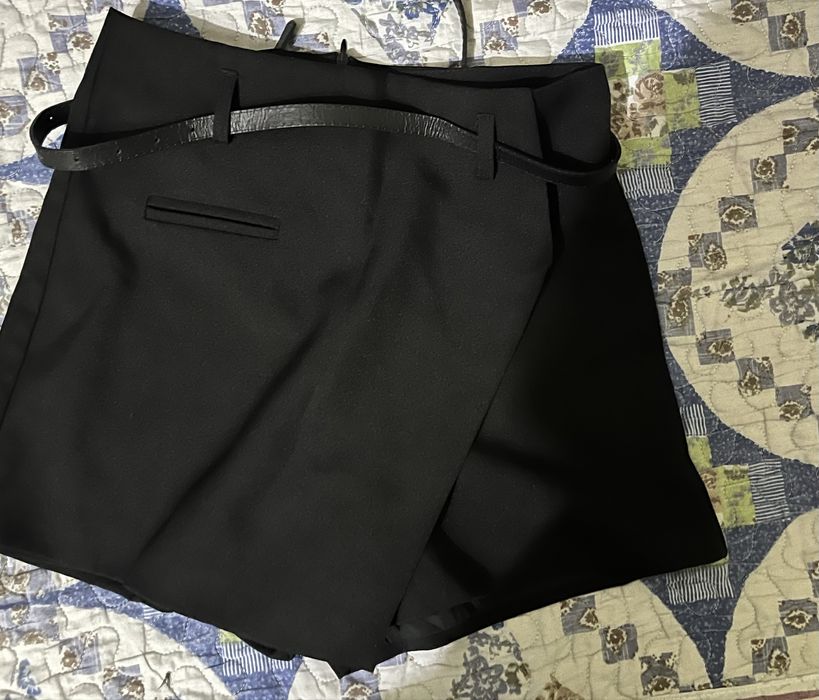 Продаю Юбку  -шорты