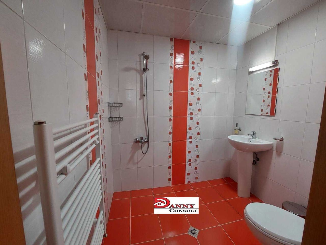 Продава се  в Велико Търново, Акация -  кв.м за 0 €/ - Снимка #22