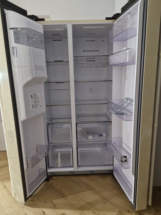 Frigider premium side-by-side Lofra GFRBI619 nou