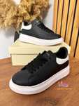 39-44 Alexander McQueen Black White