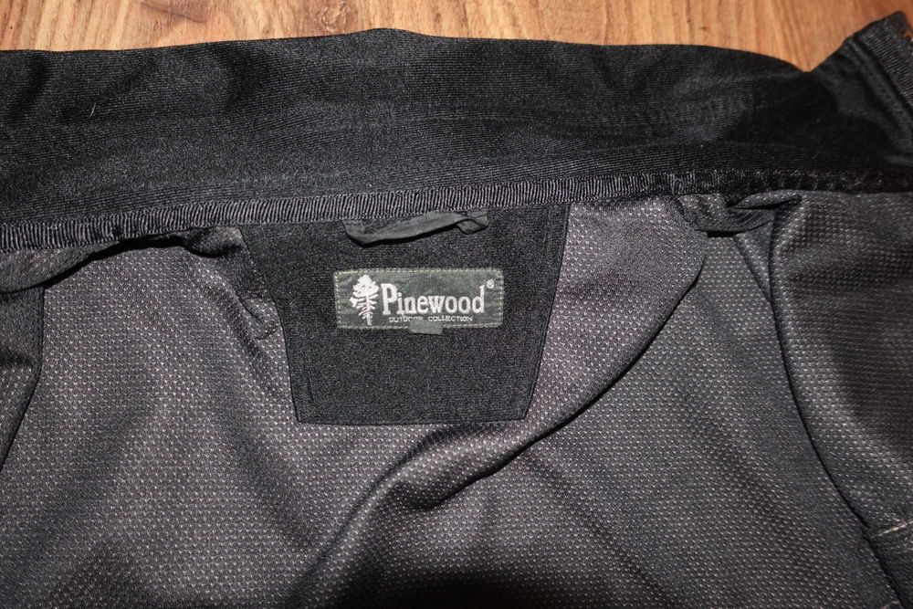 Geaca Pinewood Softshell, Marimea L, Stare foarte buna