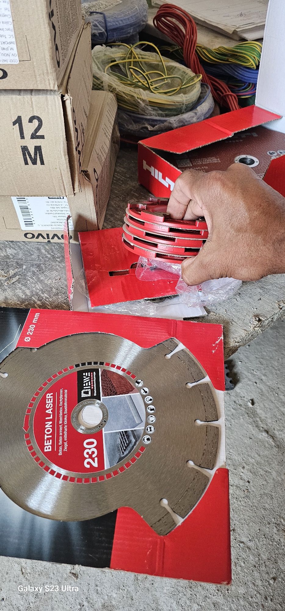 PANZE DE SLEFUIT "HILTI ULTIMAte plus diverse scule (lucruri profesion