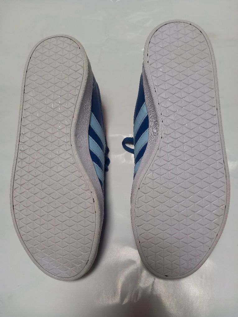 Adidas.   .         .
