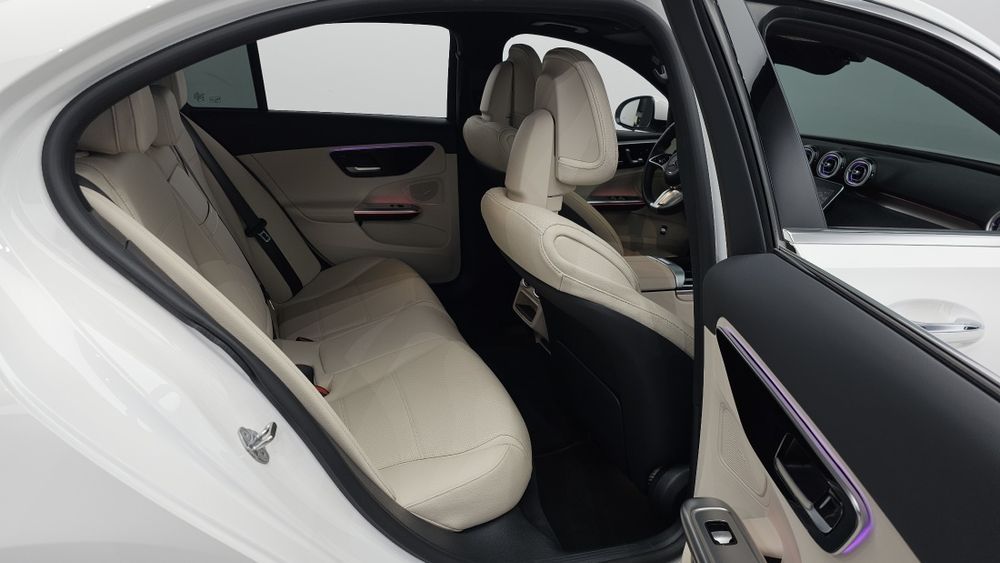 Benz (Mercedes-Benz) C-Class C300 4MATIC Avantgarde