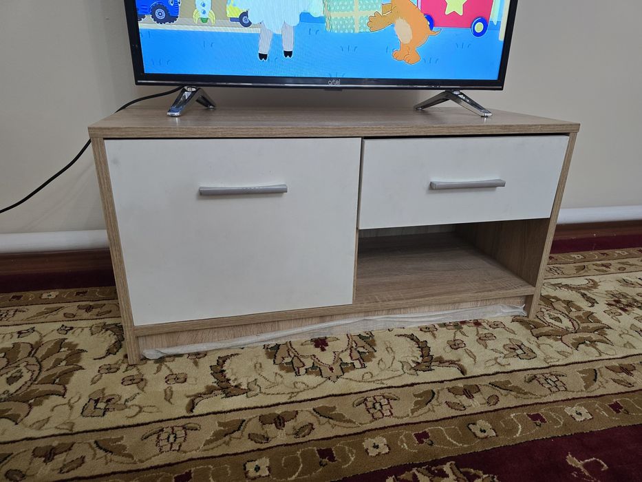 Телевизор Artel б/у