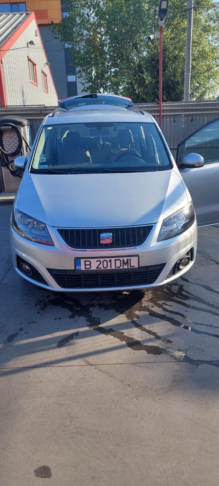 Vând Seat Alhambra 7 locuri, 1.4 tsi 2012