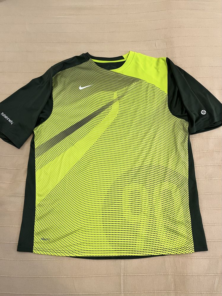 Спортен екип-NikeFitDry-L