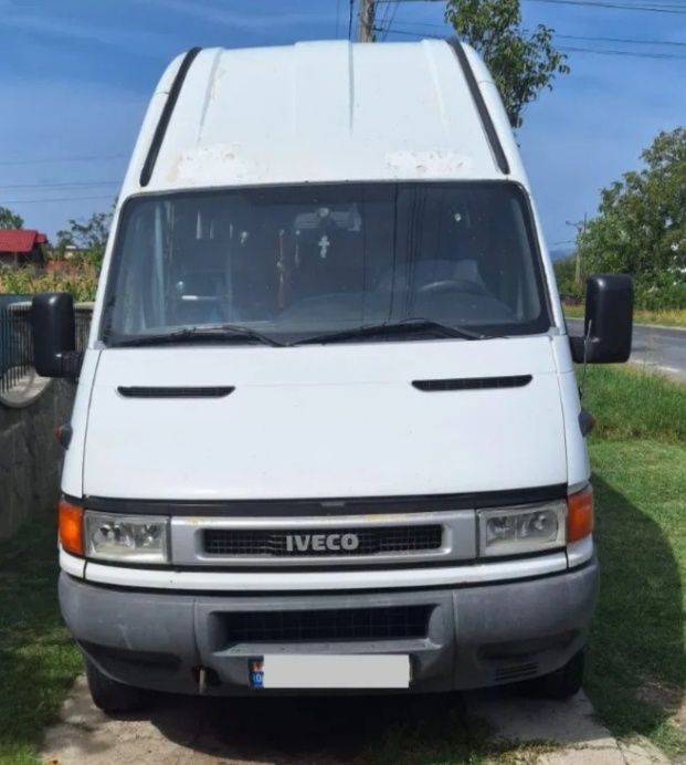 Iveco 145000 km reali urgent!!!