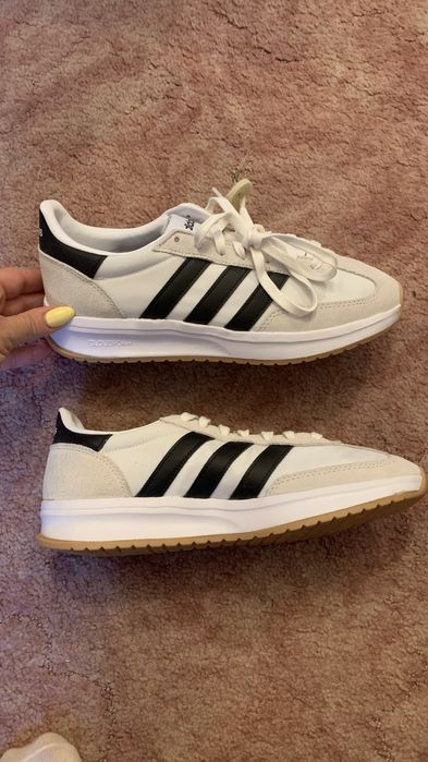 Маратонки Adidas run 70’s нови