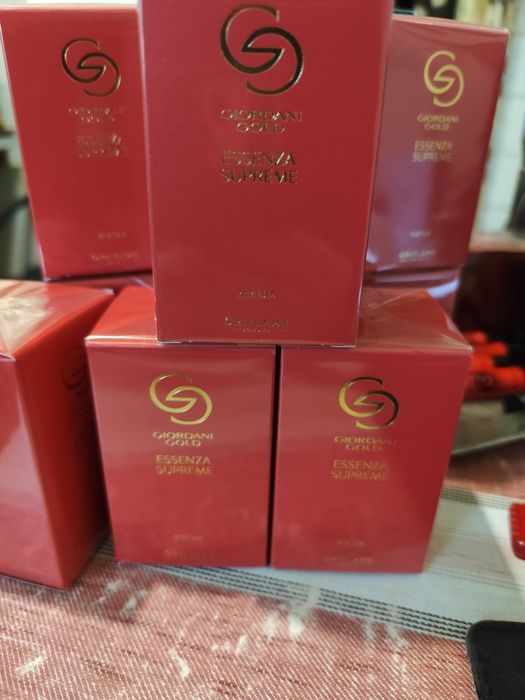 Livrare gratuita &Giordani Gold Essenza Supreme