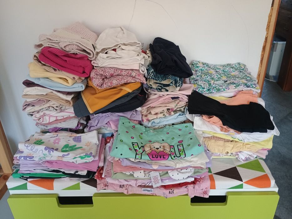 Лот пролет лято есен зима размер 98 2-3 години за малка госпожица