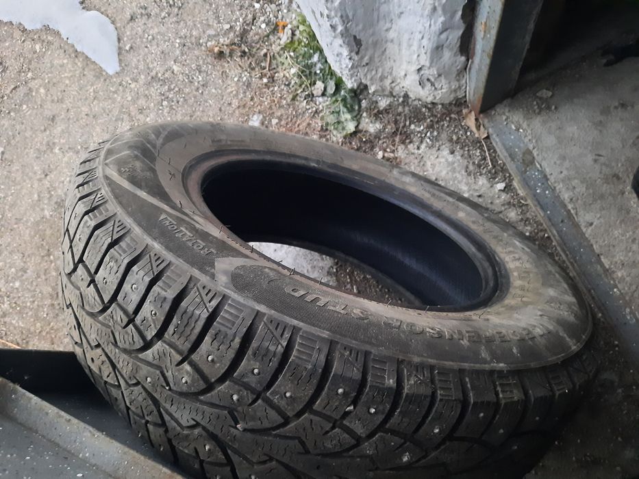 Зимние шины на шипах