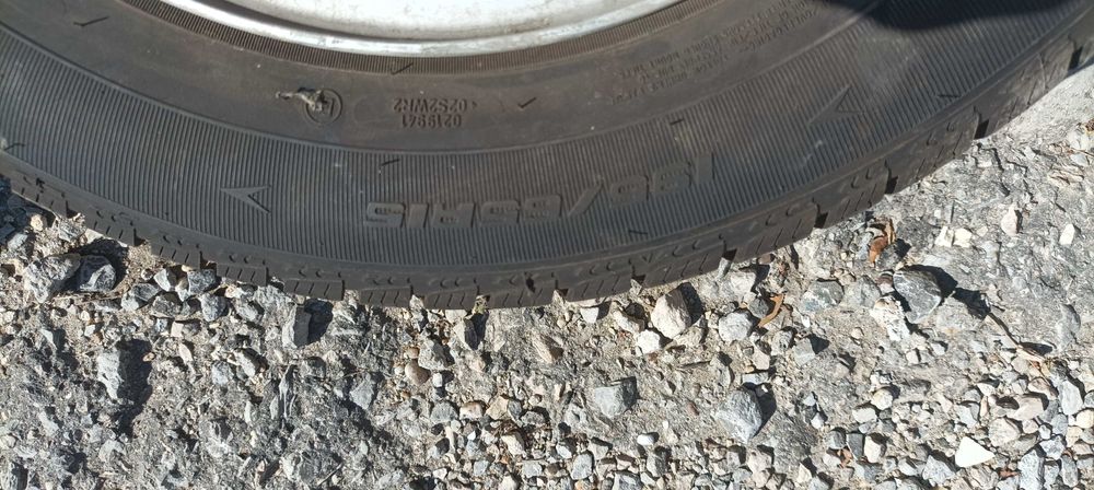 Комплект 4 алуминиеви джанти със зимни гуми