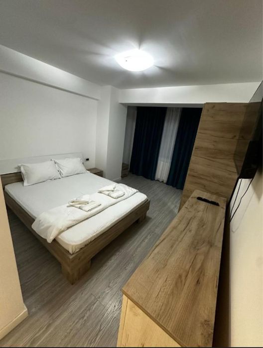 Inchiriez apartament regim hotelier Craiova