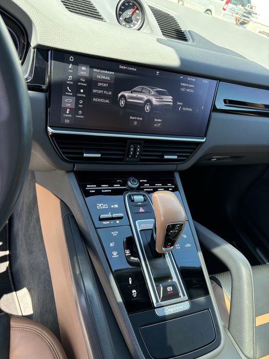 Porsche Cayenne Coupe 340 cp