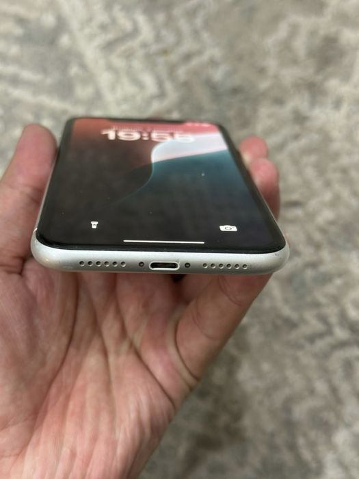 IPhone XR с коробкой