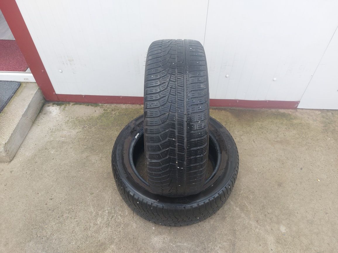 100 lei bucata! Doua anvelope M+S/IARNA 205 55 16 Hankook