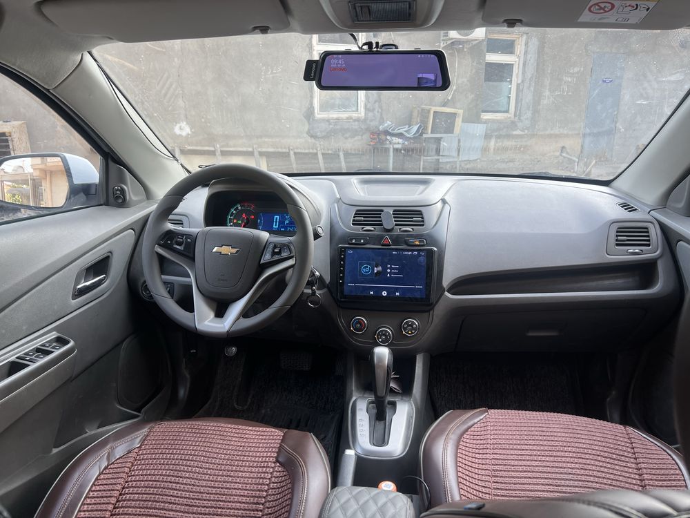 Chevrolet cobalt sotiladi