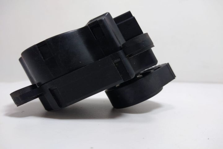 Motoras clapeta aeroterma  3M5H19E616AB Ford C-Max a 2-a generatie se