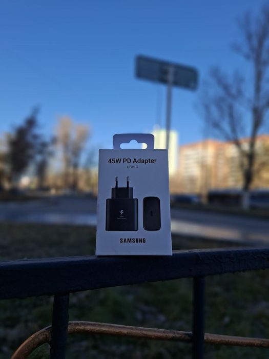 Продам блок питания SAMSUNG 45W