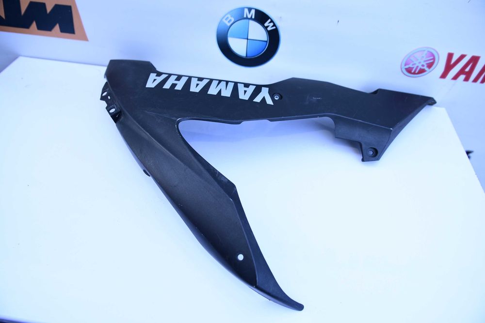 Sa scaun pasager R1 2004 2006 si carena dreapta