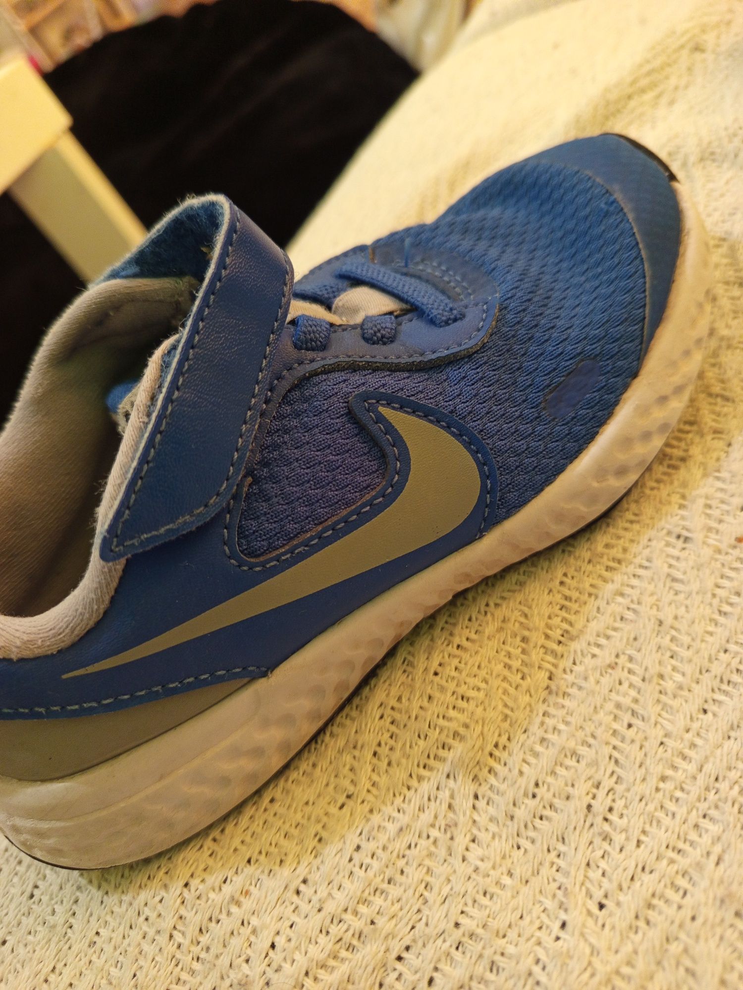 Маратонки Nike момче 28 номер