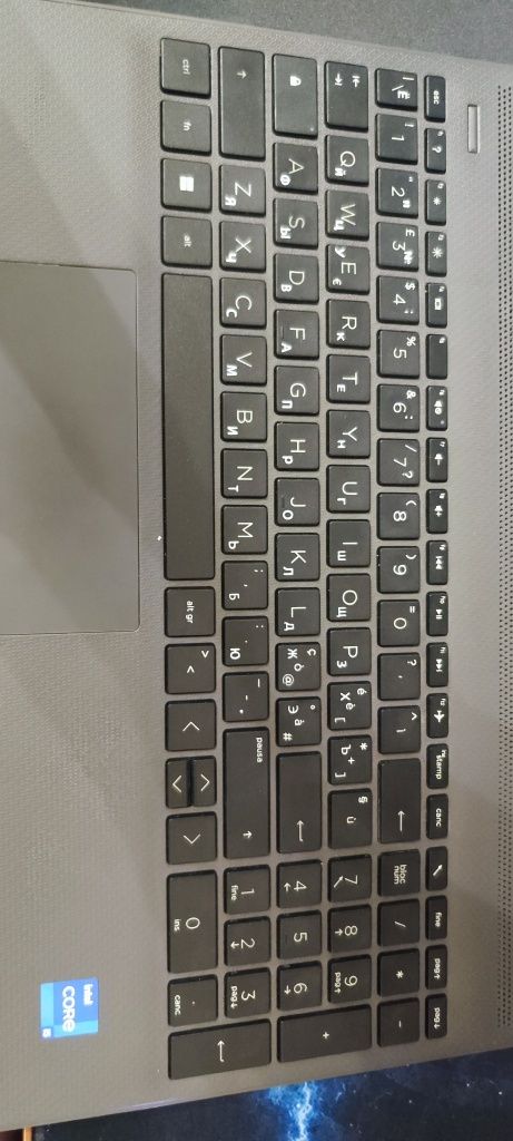 HP Notebook Core i5 1235U