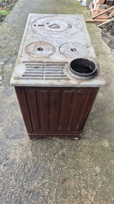 Готварска Печка на дърва