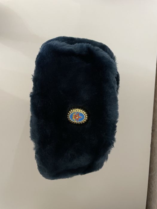 Зимняя военная шапка