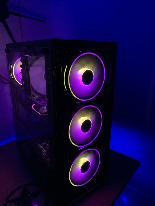 PC Gaming i7-9700K + RX 6600 8GB (sigiliu) / 16GB RAM / Z390-P / 650W