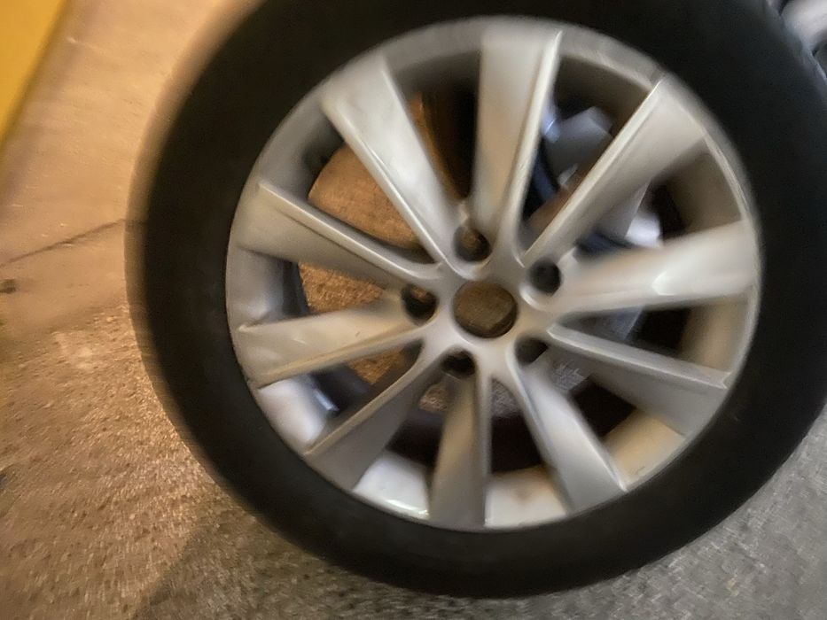 Продавам оригинални джанти сеат 16 5х112