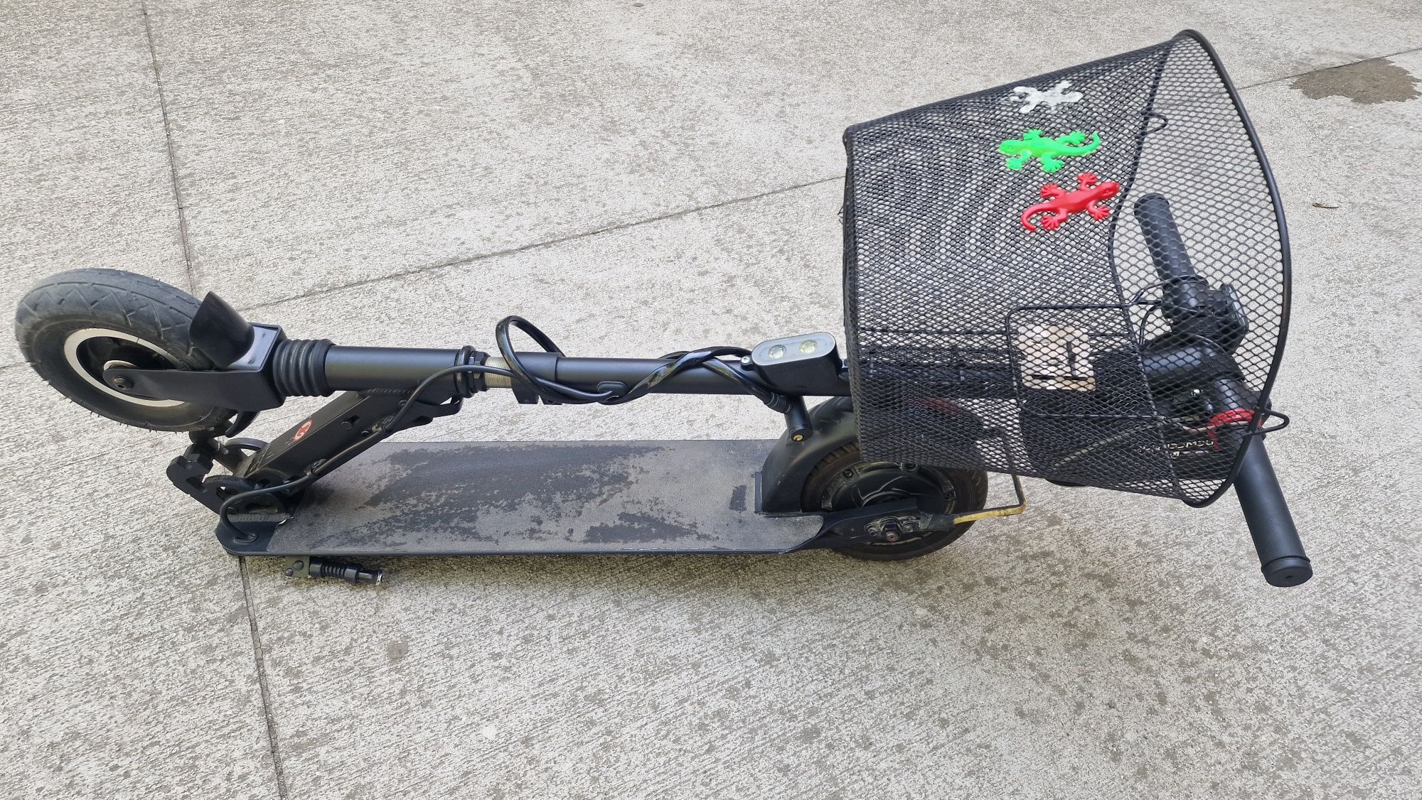 Електрическа тротинетка Kickscooter M8 PLUS