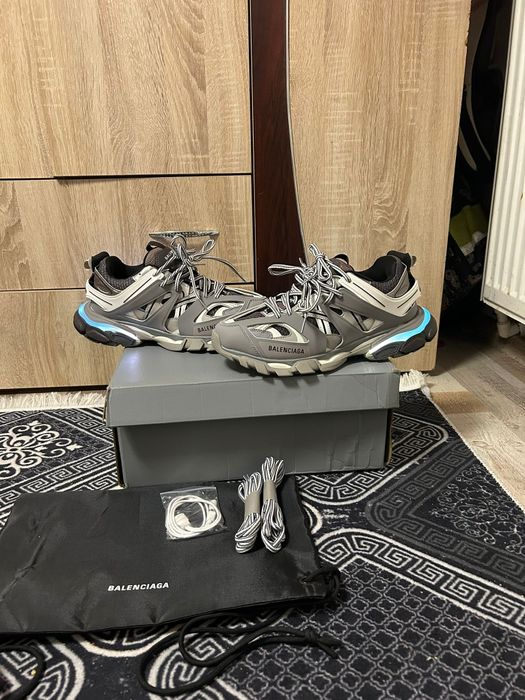 Balenciaga Track LED gri