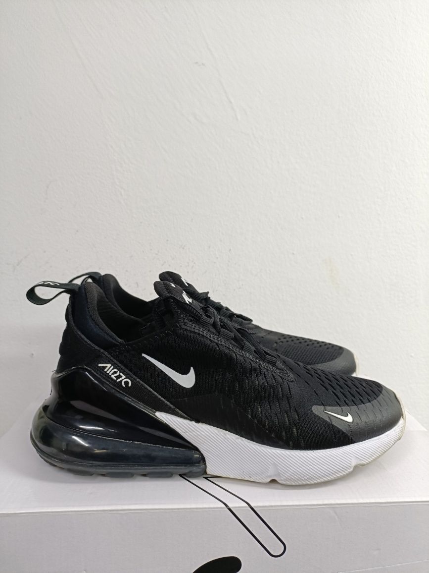Nike Air Max 270 номер 37.5