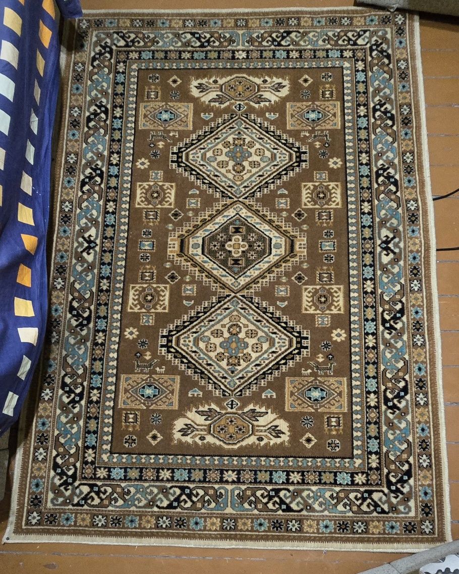 Продаётся ковёр в отличном состоянии