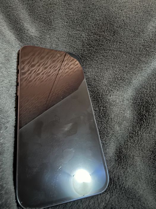 Iphone 14 pro purple