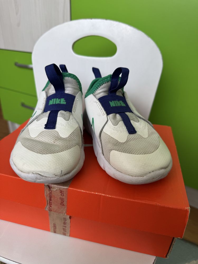 Маратонки Nike Flex runner размер 27