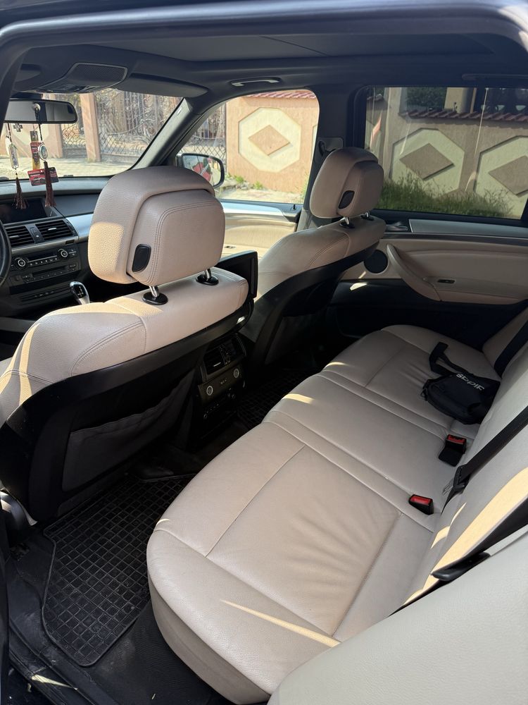 Vand BMW X5 4.0d