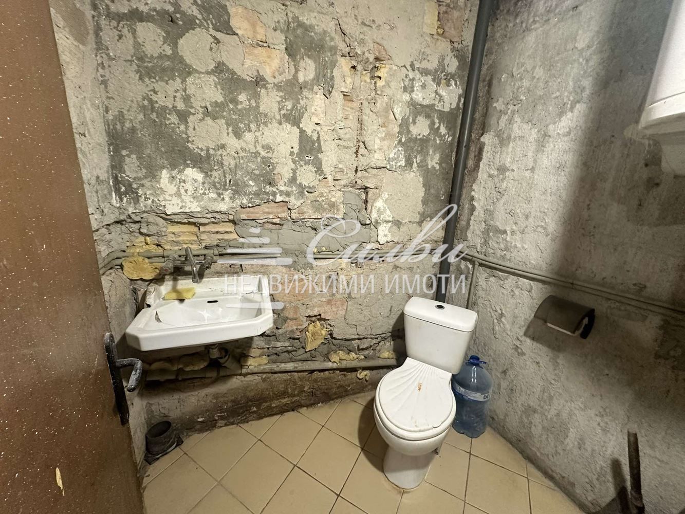 Двустаен апартамент - кв.Запад 1