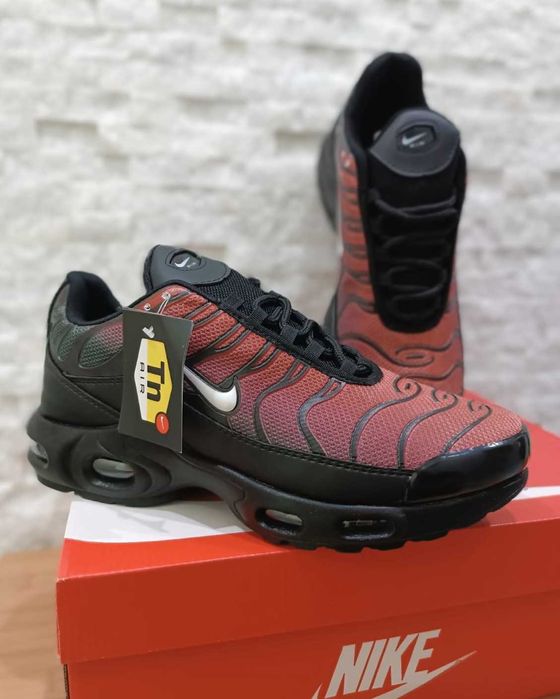 Nike TN Air Max Plus Dragon