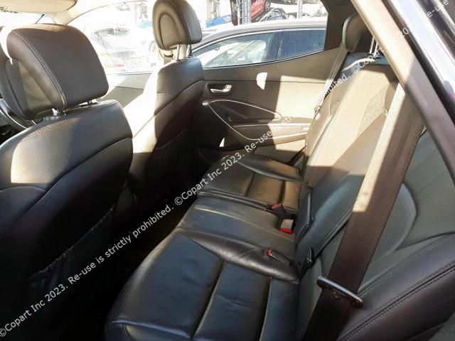 Dezmembrez Hyundai Santa Fe DM [2012 - 2016] Crossover 5-usi 2.2 CRDi