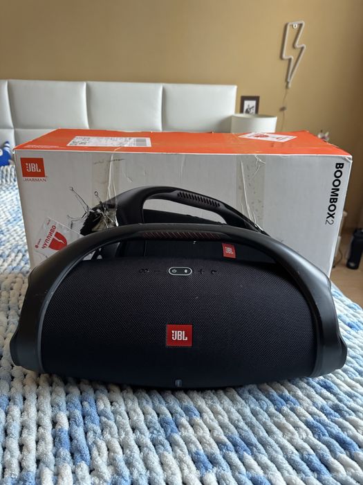 Jbl boombox 2 не bose bang olufsen sony philips shake harman