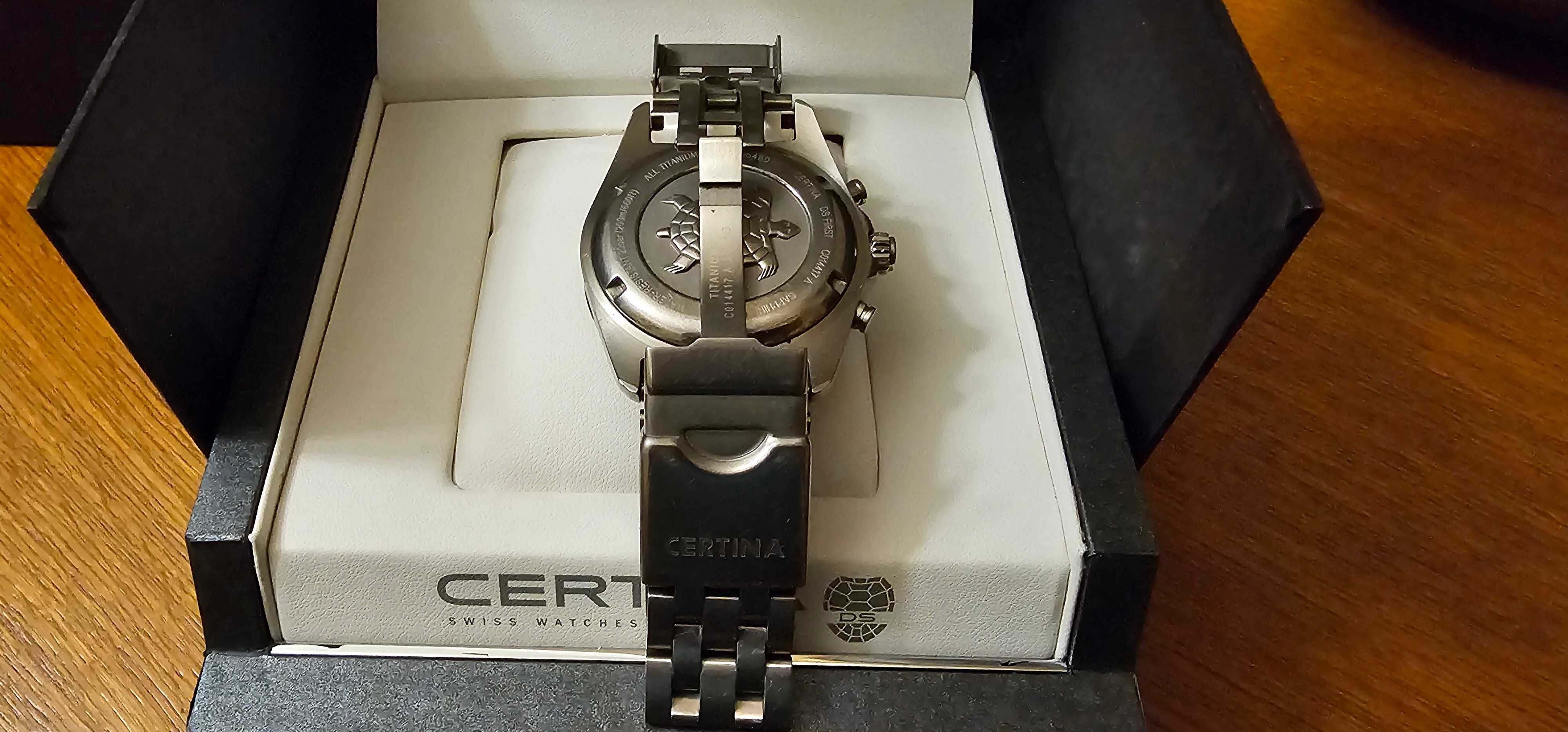 Ceas Certina DS First Ceramic Chrono din titan.