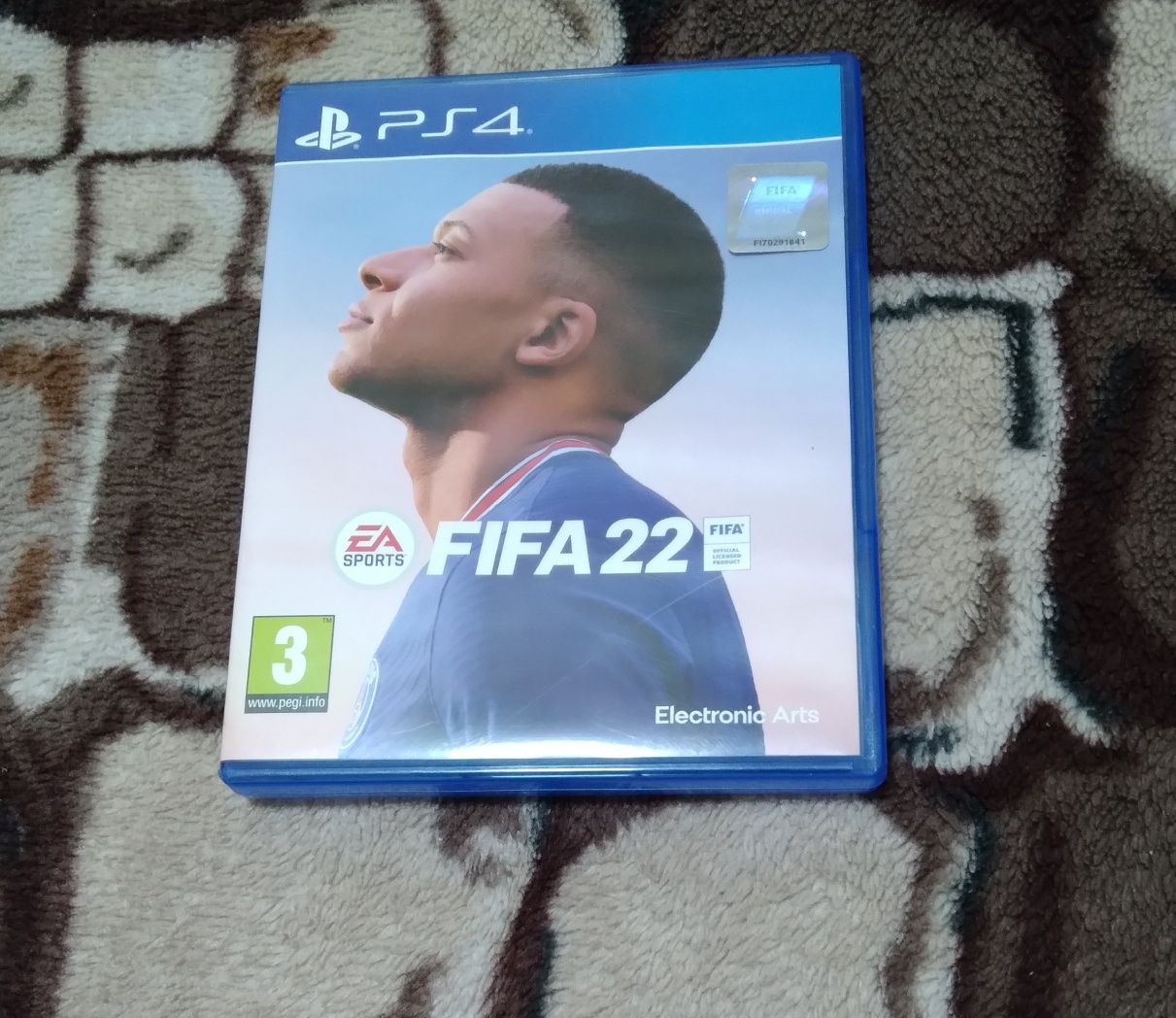 Vând Fifa 22 ps4