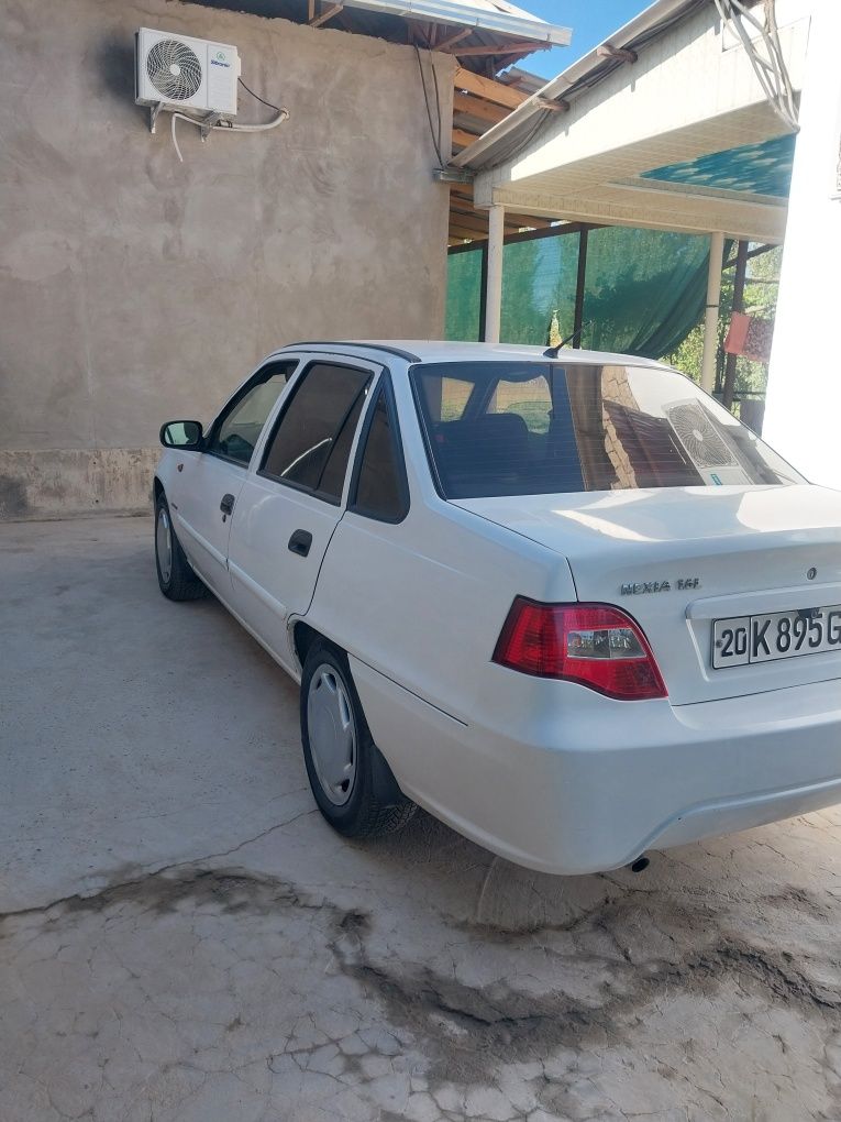 Nexia 2 sotiladi