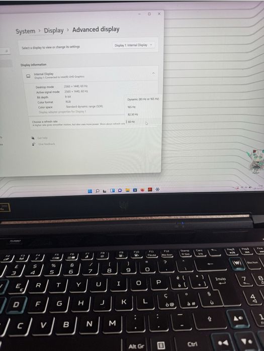 Laptop RTX 3070 Display 4K pe 165 HZ  Predator Helios 300 i7-11800H