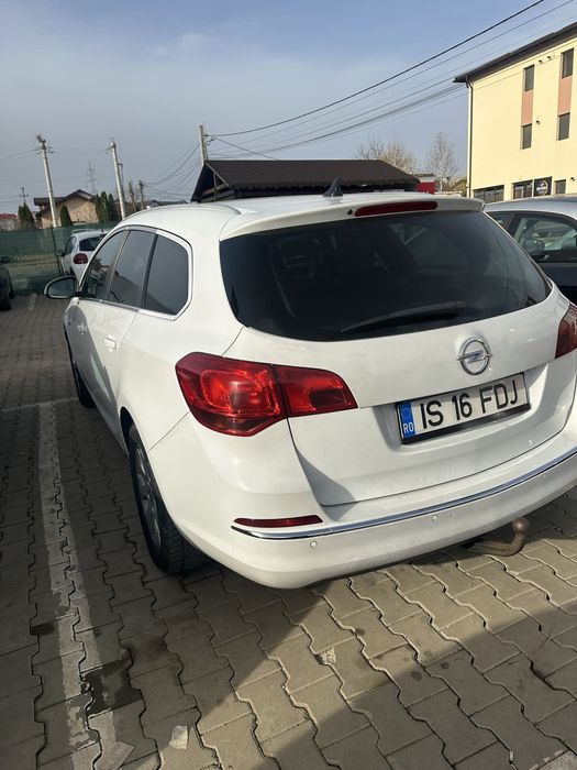 Opel Astra J 1.6 CDTI