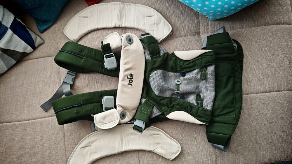 Sistem de purtare ergonomic pentru copii Savvy Hunter, Green, Joie